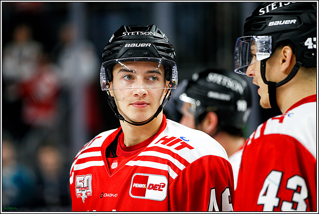 PENNY DEL; Koelner Haie- Red BUll Muenchen; Koeln, 08.11.2022